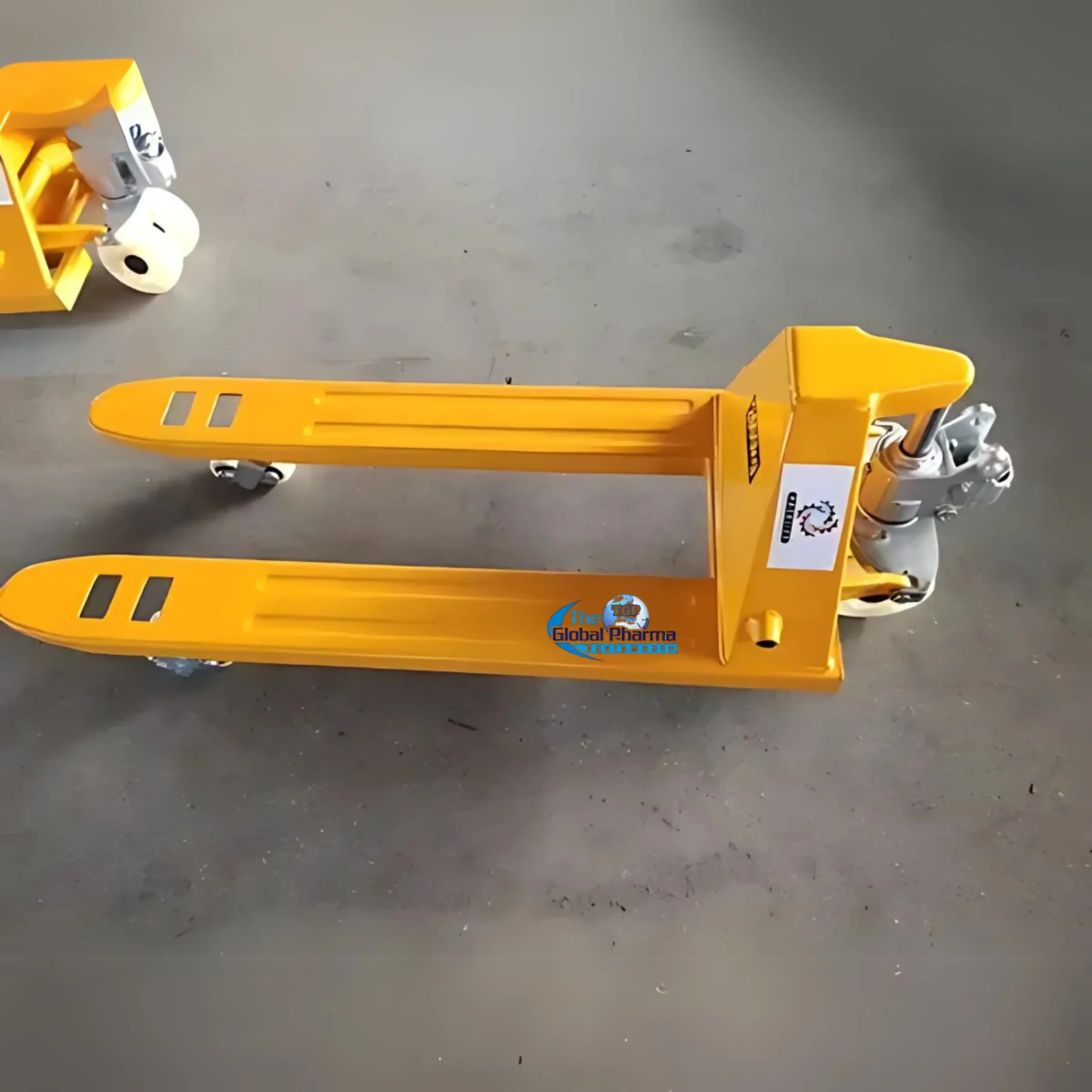 Hydraulic Pallet Truck in Maharashtra