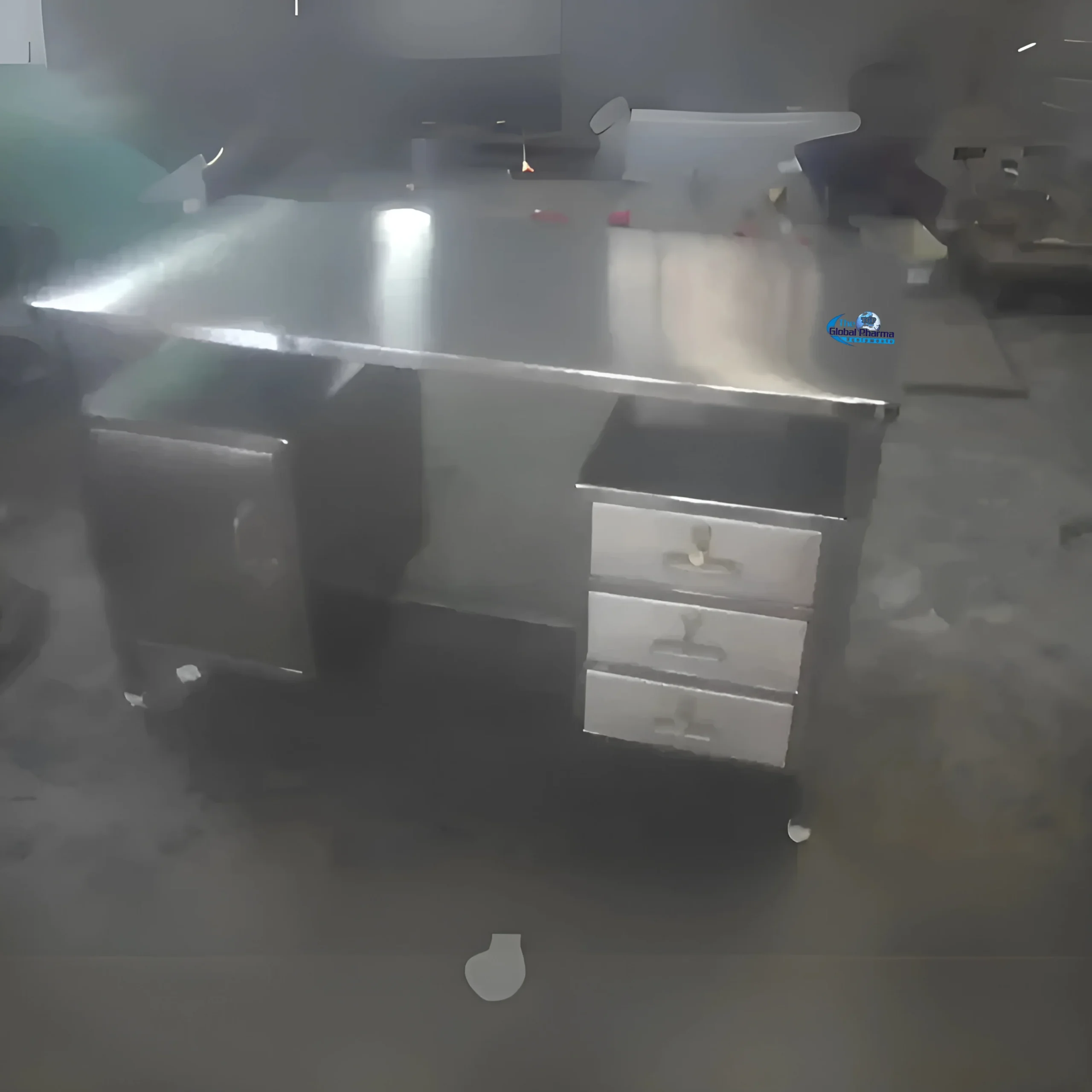 Stainless Steel Table in Maharashtra