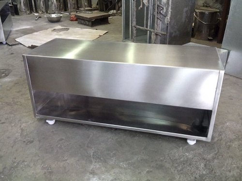Cross Over Bench Manufacturers in Maharashtra
