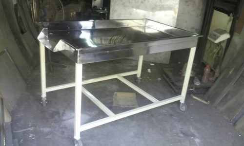 SS Vegetable Sorting and Working Table